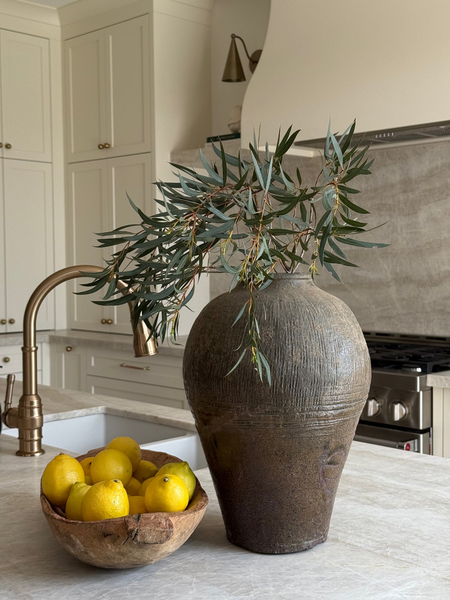Vintage Mijiu Vessel 001