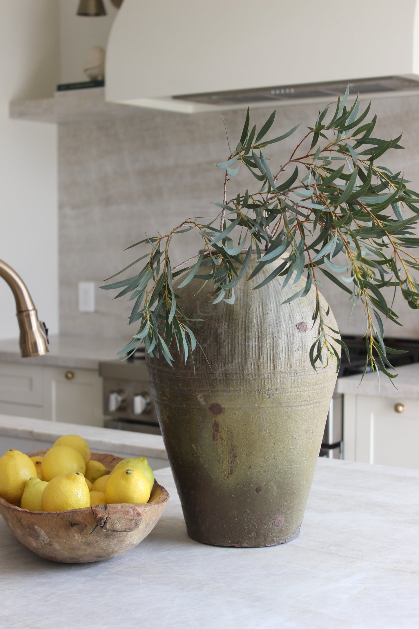 Vintage Mijiu Vessel 003