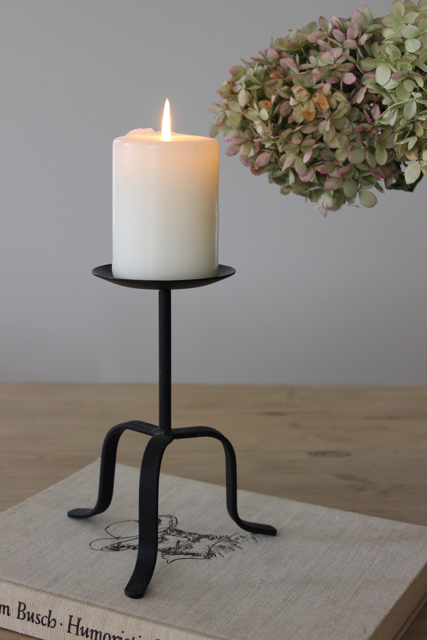 Tripod Candleholder